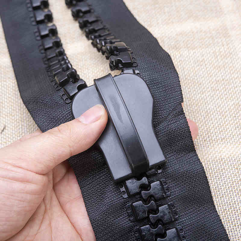 Sewing In Textile Industry - 30 # โซ่ยาวม้วนขนาดใหญ่ซิปเรซิ่นสีดําซิปขนาดใหญ่พิเศษจํานวนมากสําหรับเต็นท์กลางแจ้ง DIY เย็บกระเป๋าเดินทางอุตสาหกรรมหนัก
