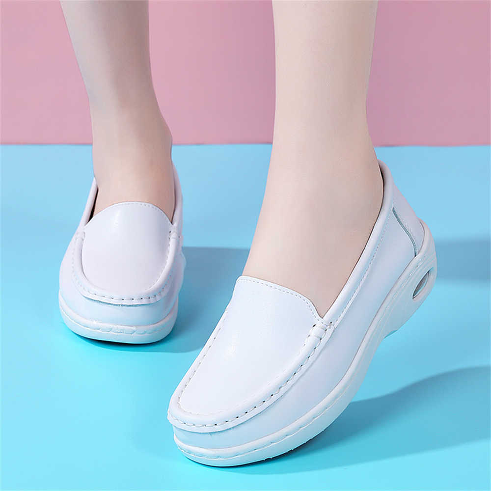 Chunky สีขาวส้นรองเท้า Oxford  - Sewing Industry บทวิจารณ์และราคา