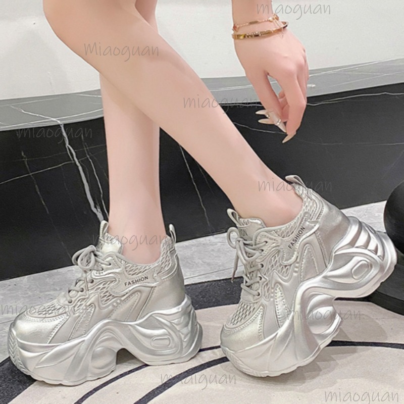 รองเท้าผ้าใบผู้หญิงแบบตาข่ายระ - Sewing Net บทวิจารณ์และราคา